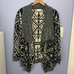 🦋Charming Charlie cardigan🦋